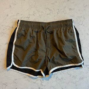 H&M swimshorts